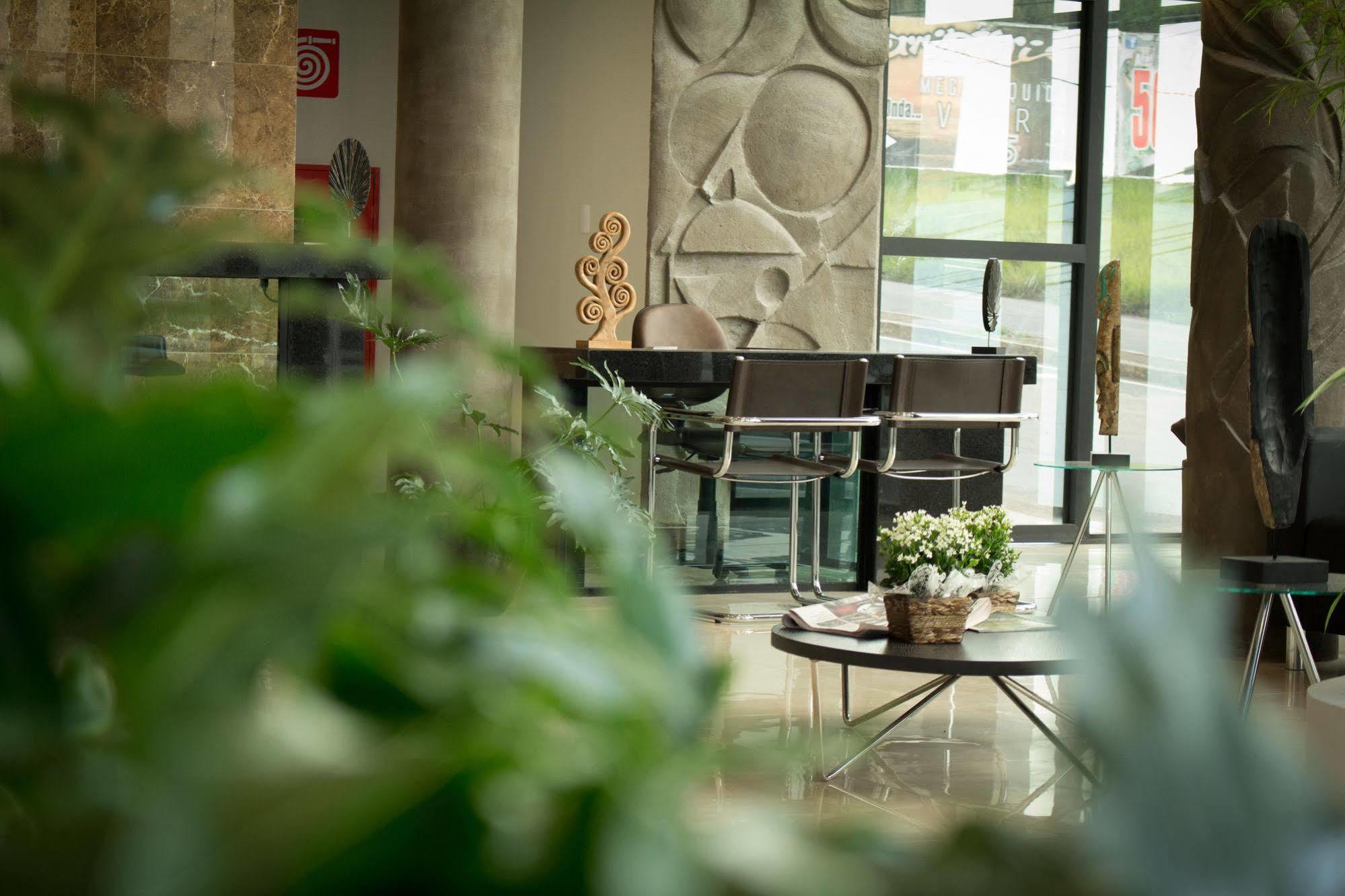 Minas Platinum Hotel & Convention Conselheiro Lafaiete Exterior photo