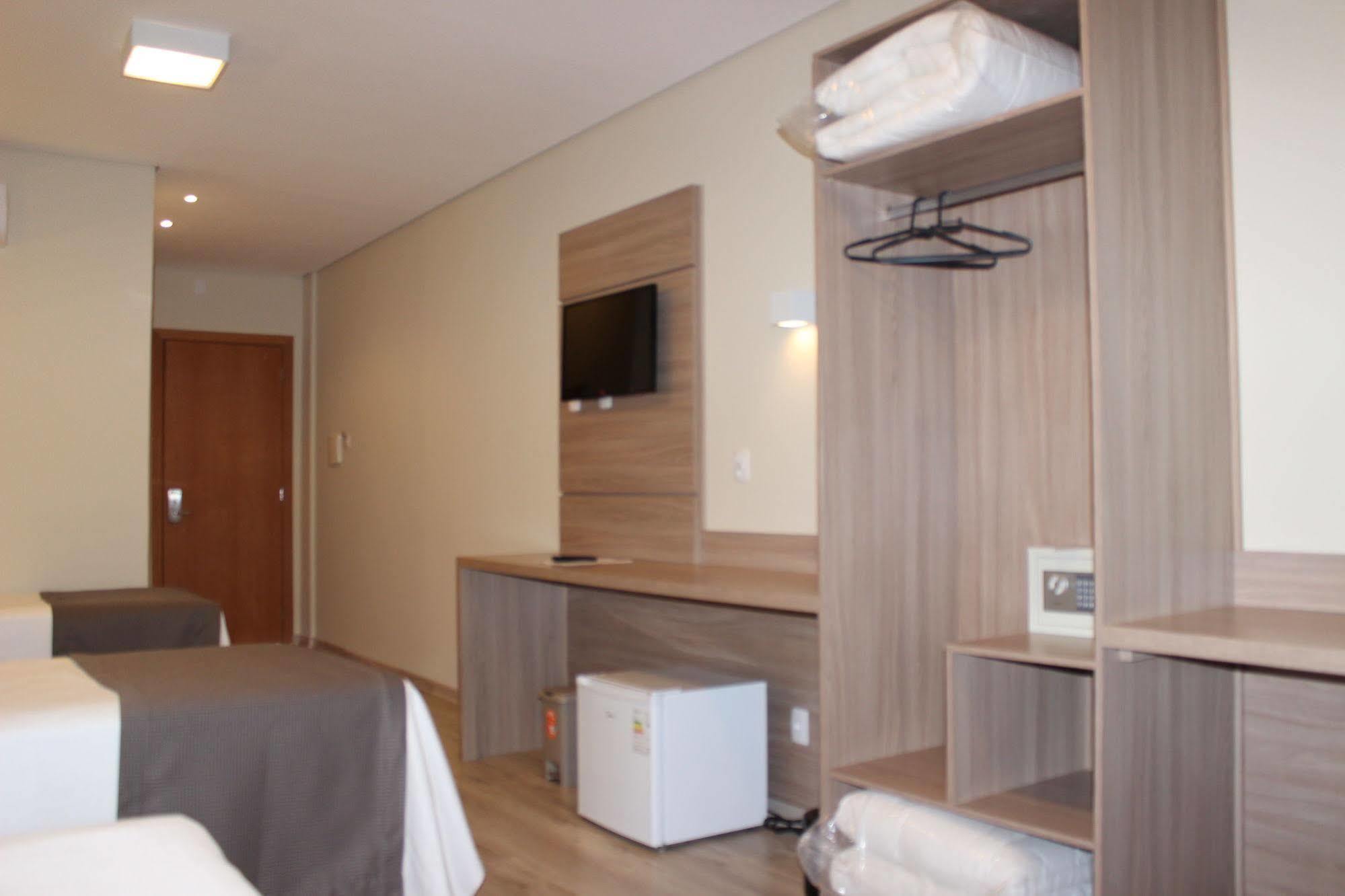 Minas Platinum Hotel & Convention Conselheiro Lafaiete Exterior photo